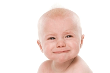 Бебето плаче - Как да се справим със ситуацията?