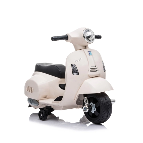 Детски бял акумулаторен мотор Vespa GTS Super Sport  | PAT27791