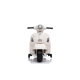 Детски бял акумулаторен мотор Vespa GTS Super Sport   - 4