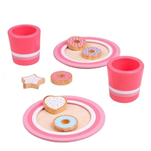 Детски розов дървен комплект с мляко и бисквити | PAT32870