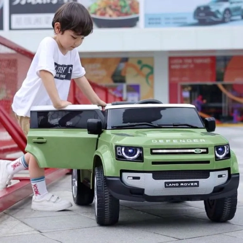 Детски зелен акумулаторен джип 12V Land Rover Defender | PAT38022