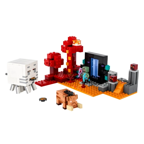Детски комплект за игра Minecraft Засада до портала към Ада | PAT40420