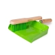 Детска четка с лопатка за чистене в зелено  - 2