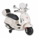 Детски бял акумулаторен мотор 801 Vespa GTS Super  - 1