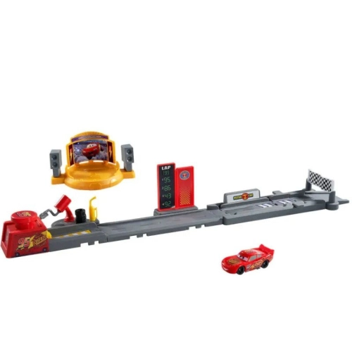 Детски писта Cars Piston Cup с една кола Lightning McQueen PAT63711