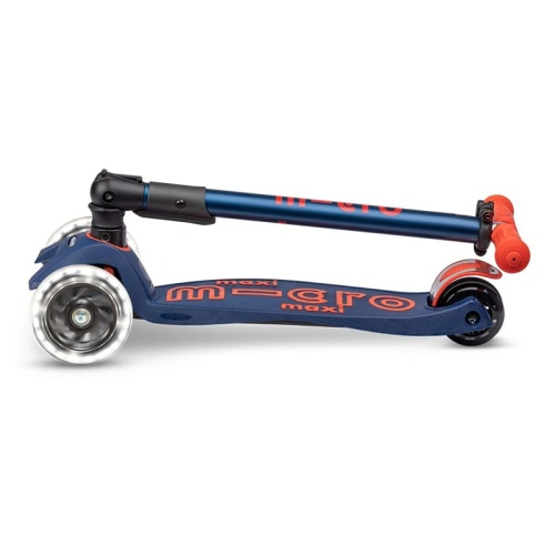 Детска тротинетка Maxi Deluxe Foldable LED Navy Red PAT65966