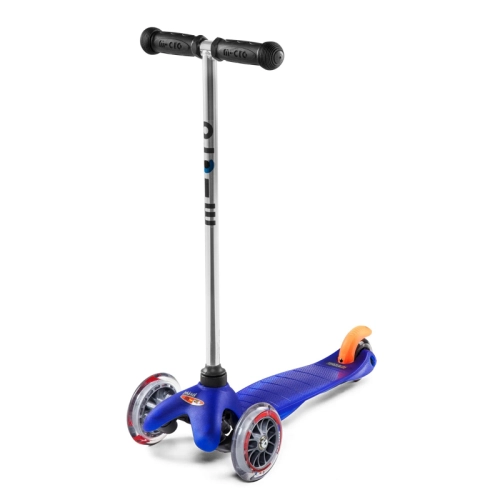 Детска синя тротинетка с 3 колела Mini Classic Blue PAT66016 Детска синя тротинетка с 3 колела Mini Classic Blue PAT66016
