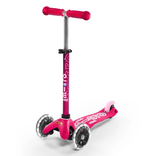 Детска розова тротинетка Mini Deluxe LED Pink PAT66030