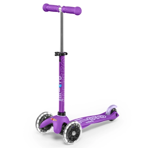Детска лилава тротинетка Mini Deluxe LED Purple PAT66031