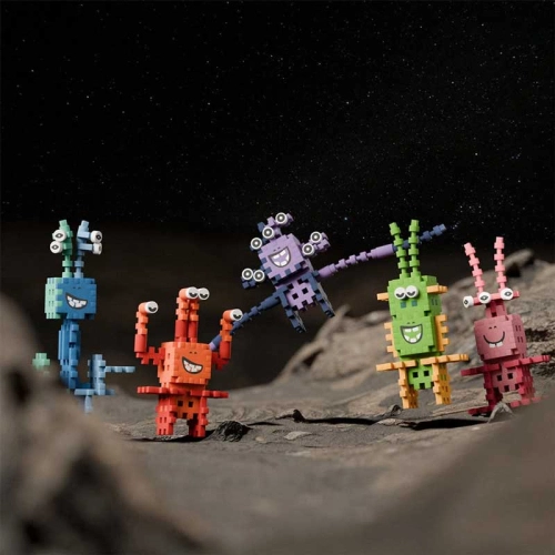 Мини вафлен конструктор Лудите чудовища-отбор астронавти PAT68155