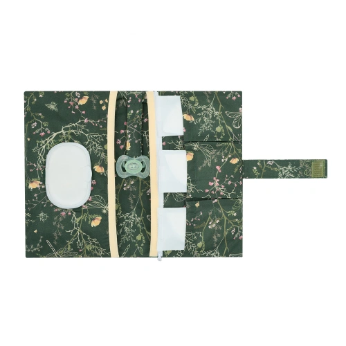 Зелен несесер за бебешки памперси Secret Garden Green PAT72541