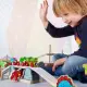 Детски дървен комплект за игра BigJigs Т-Рекс чупи моста  - 3