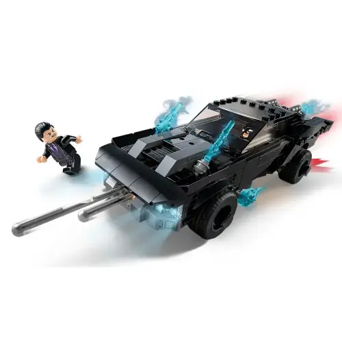 Конструктор Super Heroes Batmobile-Преследване с Penguin | P137918