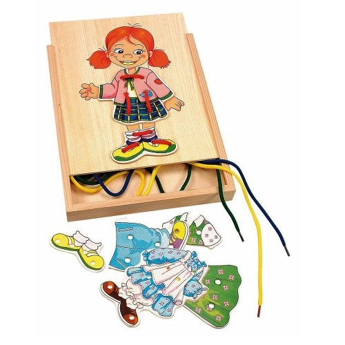Дървена игра за нанизване Момиче с дрешки за шиене | P1415111