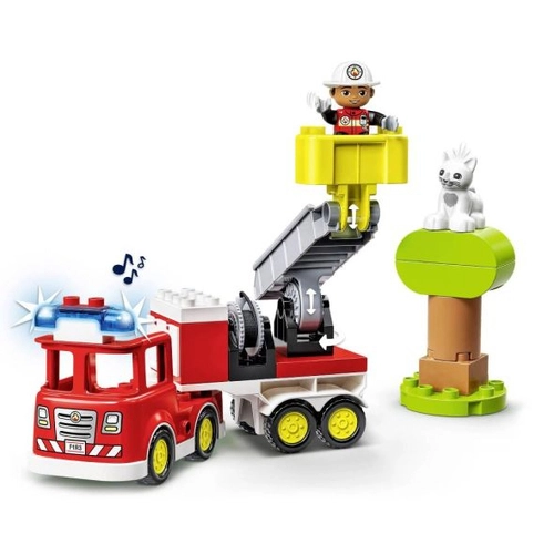 Детски конструктор Duplo Town Пожарникарски камион със звук и светлина | PAT2184