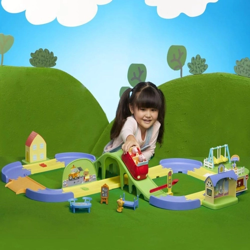 Детска занимателна играчка Peppa Pig комплект около града с Пепа  - 4