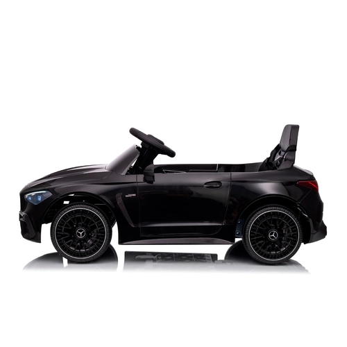 Детска черна електрическа кола Mercedes  AMG CLE 53 PAT67873