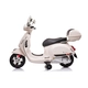 Детски бял електрически мотор Vespa GTS Super  - 3